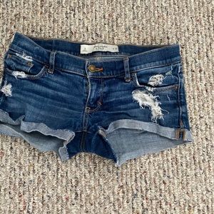 Abercrombie Jean short size 0
